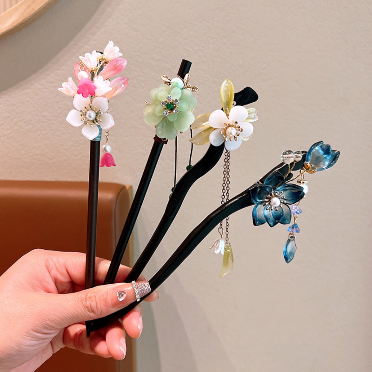Jepit Rambut Kayu Rumbai Bunga - Hanbok Hair Pin ulasan dan harga